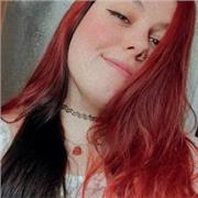 Graduada de Bellas Artes, imparto clases de dibujo, pintura o cualquier modalidad artística